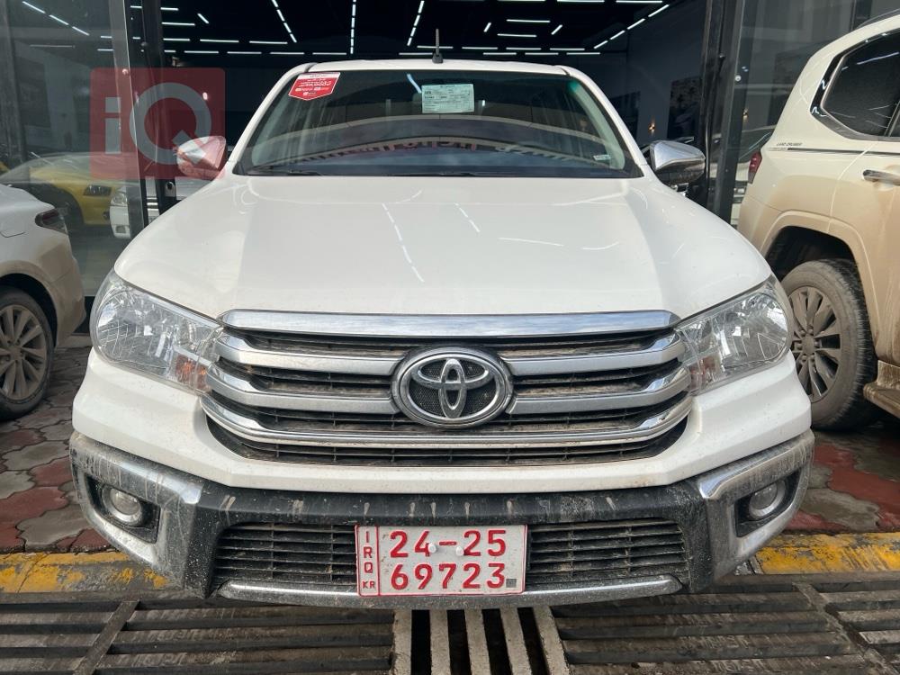 تويوتا هايلوكس